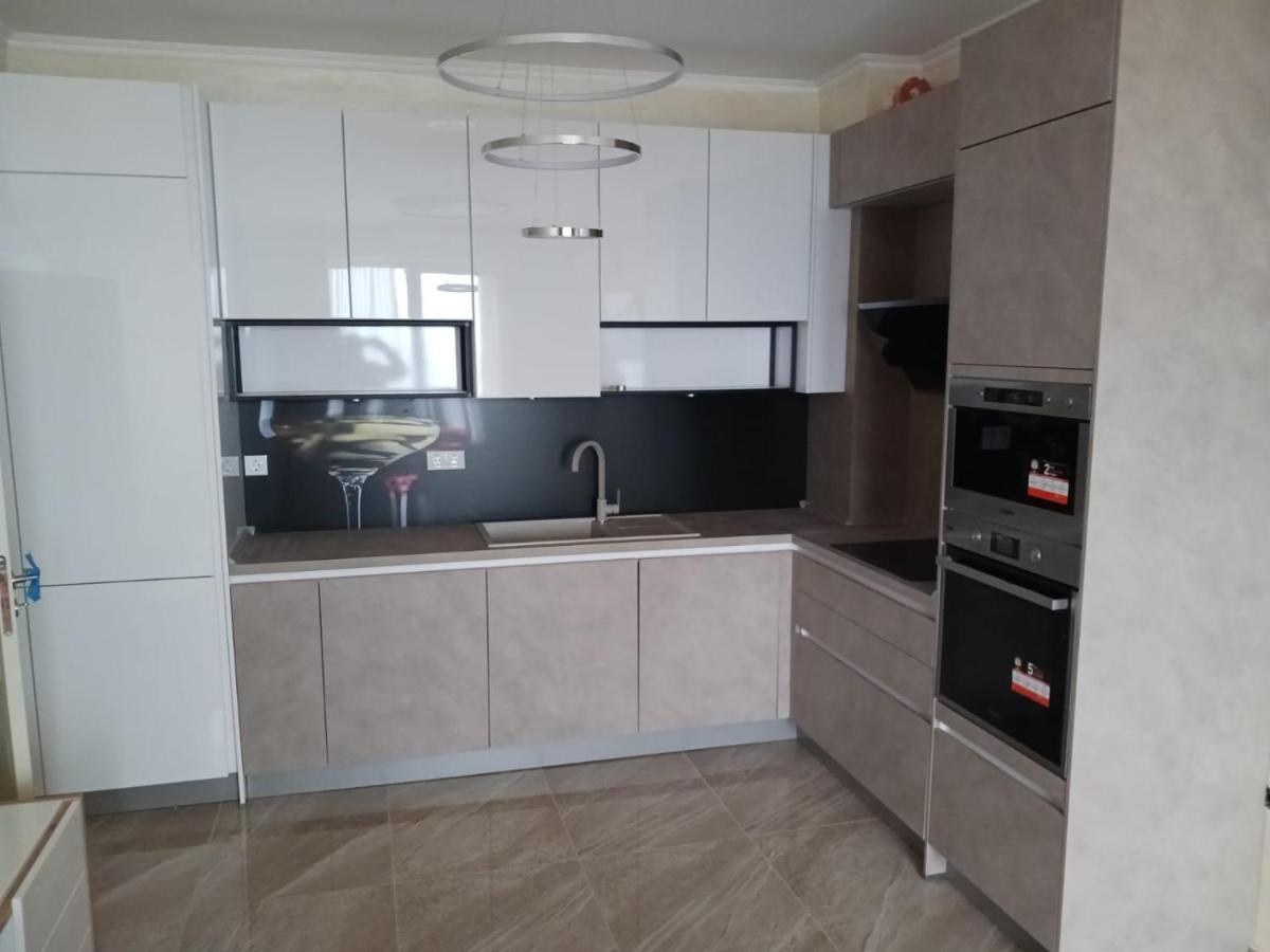 Luxury Penthouse Apartments At Valencia Gardens Burgas City Eksteriør billede