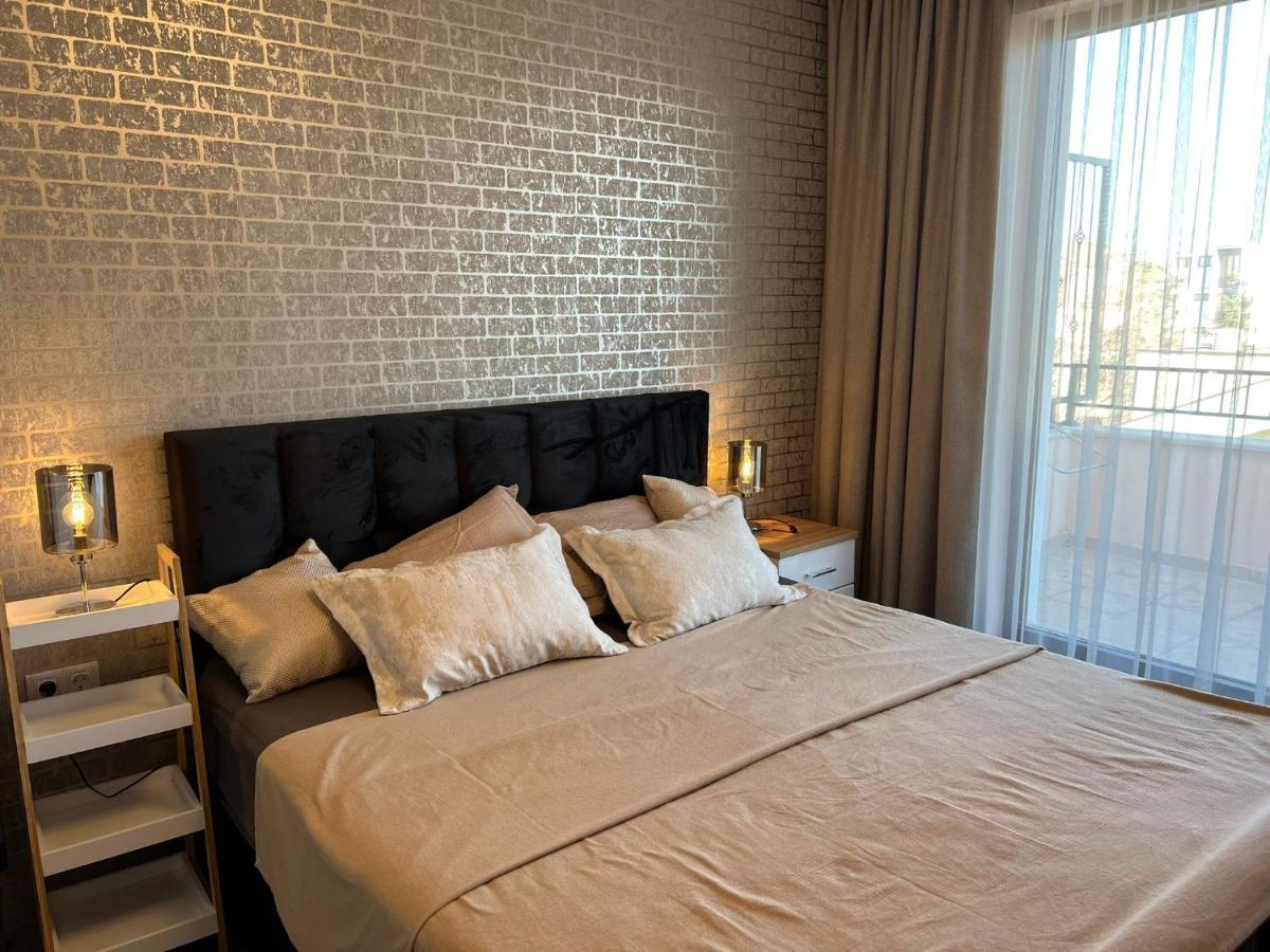 Luxury Penthouse Apartments At Valencia Gardens Burgas City Eksteriør billede