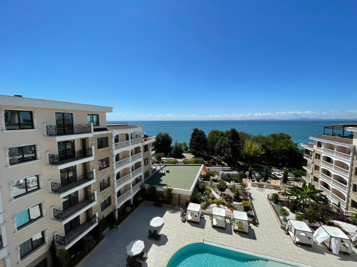Luxury Penthouse Apartments At Valencia Gardens Burgas City Eksteriør billede