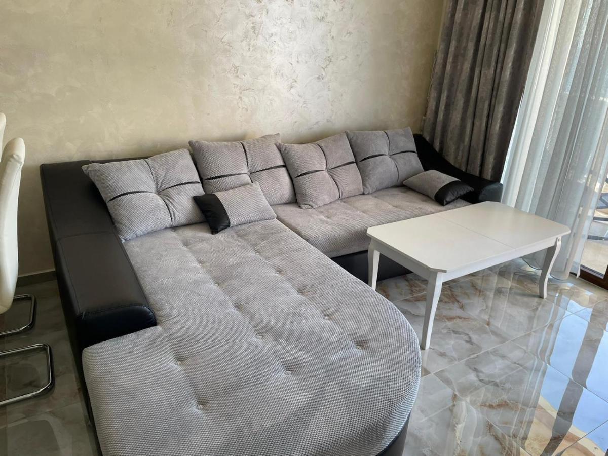 Luxury Penthouse Apartments At Valencia Gardens Burgas City Eksteriør billede