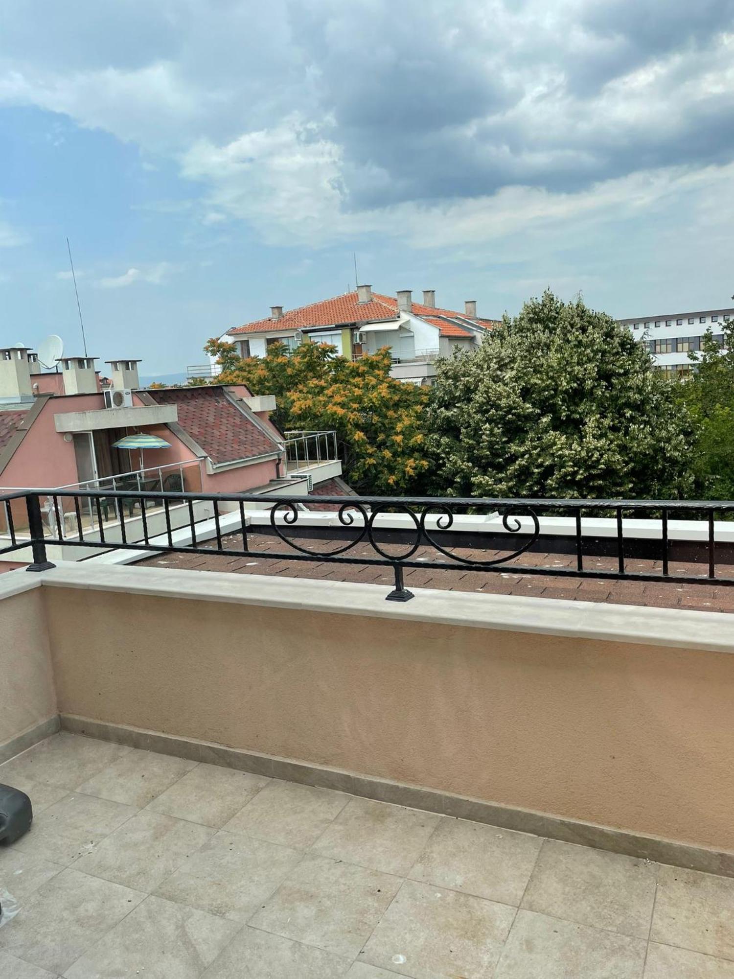 Luxury Penthouse Apartments At Valencia Gardens Burgas City Værelse billede